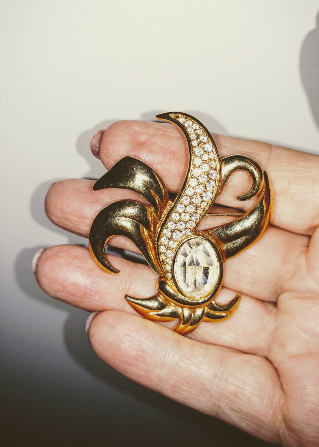 S.A.L. Swarovski Broch/vintage Gold Brooch/unique Brooch