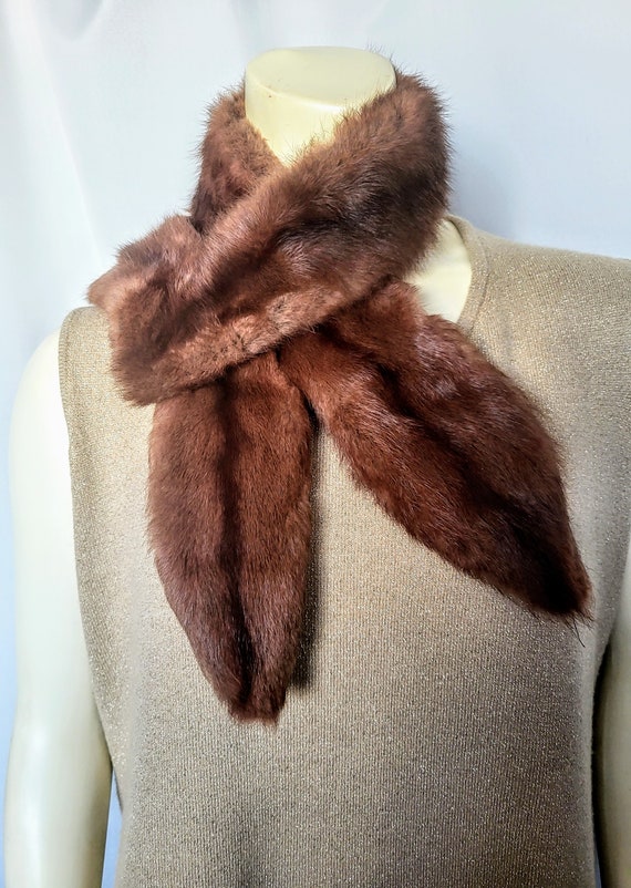 RARE FIND Squirrel Pelt Fur Unique Design Collar Scarf Wrap