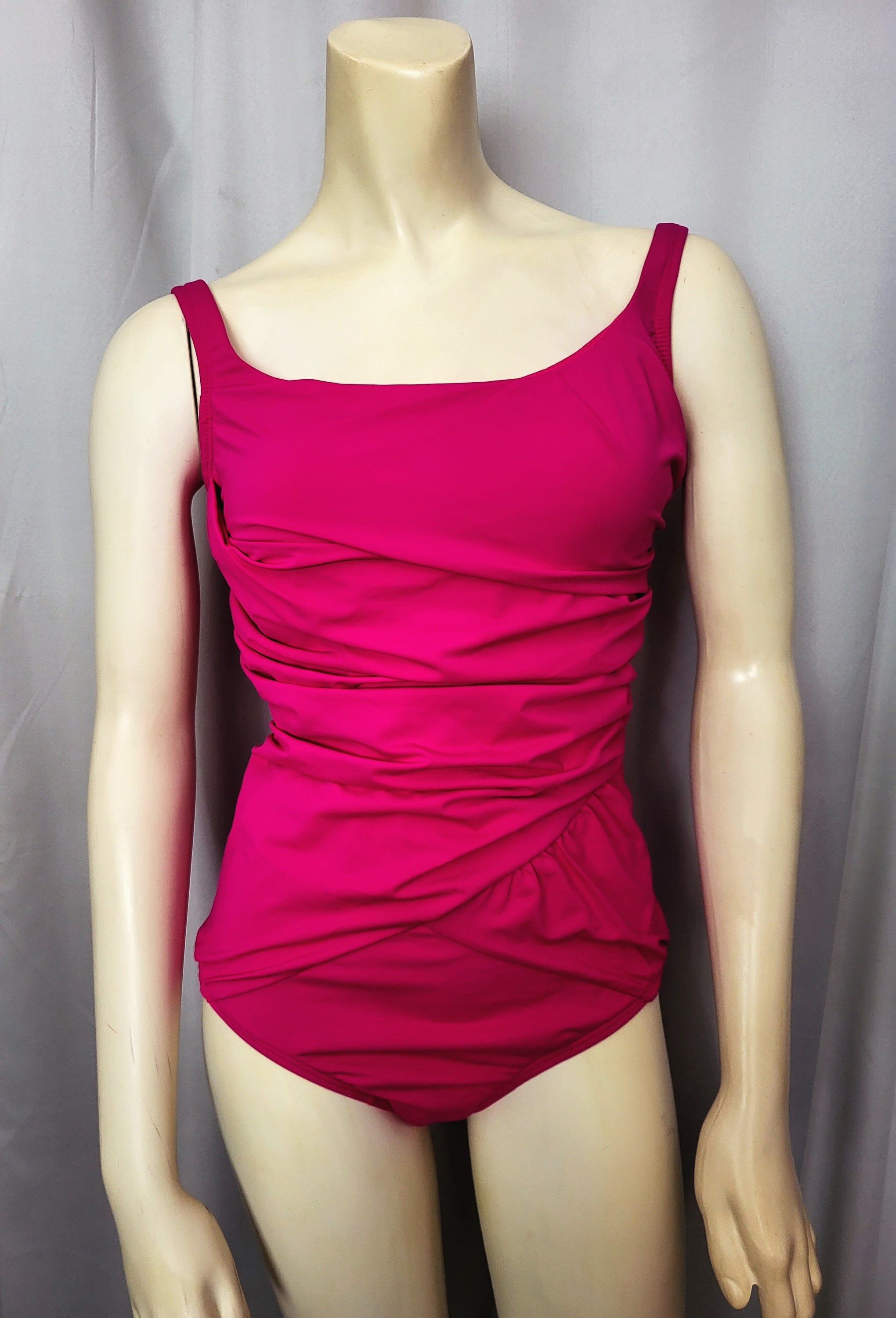Love Your Assets By Sara Blakely Spanx Multicolor Tankini Size Small  Swimsuit