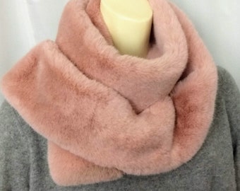 Long Faux Fur Neck Wrap/Faux Mink Light Pink Fur Cowl/Super Soft  Best Quality Luxurious Winter Neck Scarf/Perfect Gift For Her/785