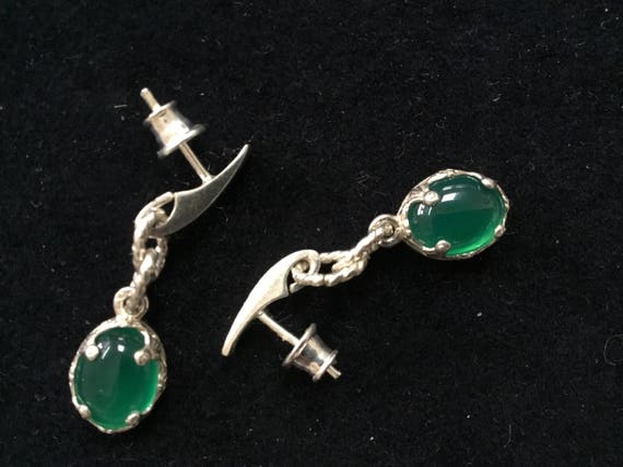 Green Cat eye filigree earrings. Green agate and sterling dangle earrings. Christmas jewelry. Maleficent jewelry