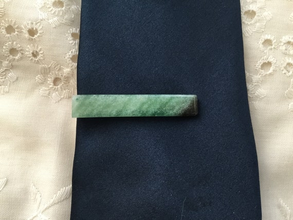 Mans green tie clip/ green aventurine stone tie clip/ spring green tie accessories/Irish green /clip art