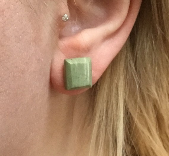 Pastel Green stud earrings. Hand made Green stone studs. Square stud earrings.Moss green jewelry.