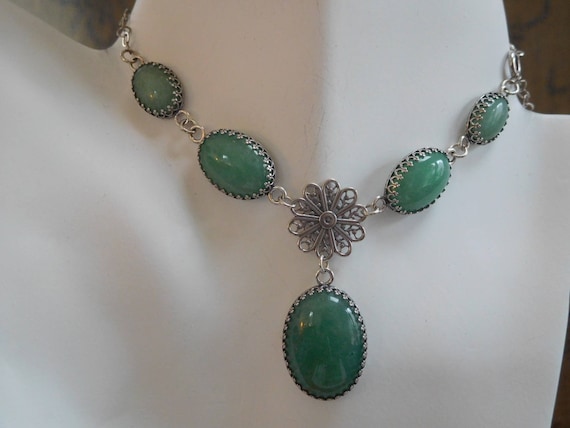 Princess necklace/Green aventurine choker/sterling silver five stone choker necklace/Statement jewelry/womans Christmas jewelry
