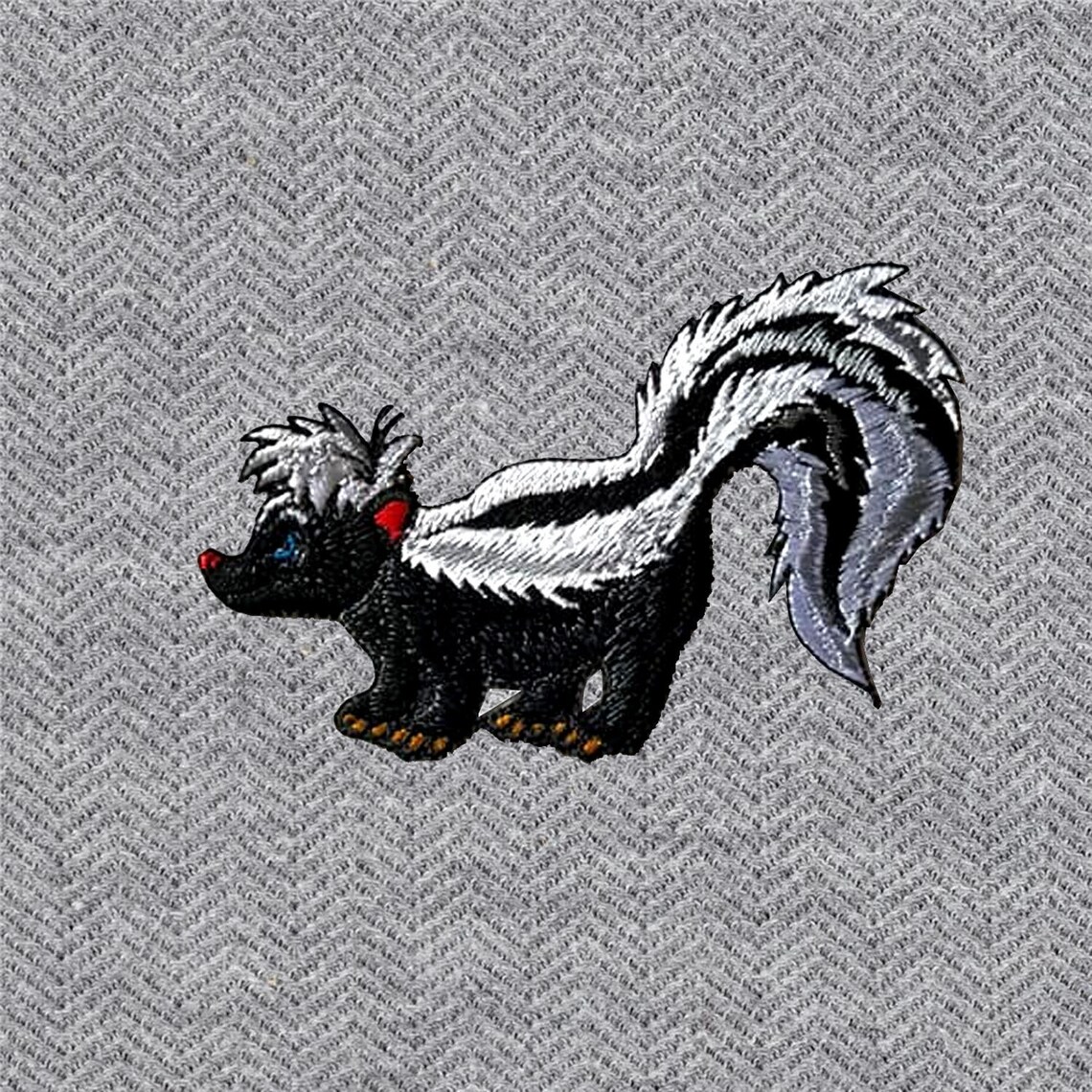 Skunk Animal Embroidered Iron On Patch Heat Seal Applique Sew | Etsy