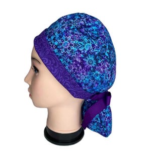 Scrubmuts paardenstaart Dancing Dalhias, OK-mutsen, scrubmutsen voor dames, ORHatsByBonita, scrubmuts paardenstaart, scrubmuts