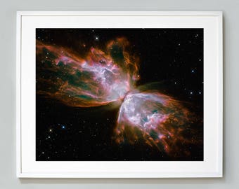 Impresión espacial de la Nebulosa de la Mariposa: Arte fotográfico del telescopio Hubble