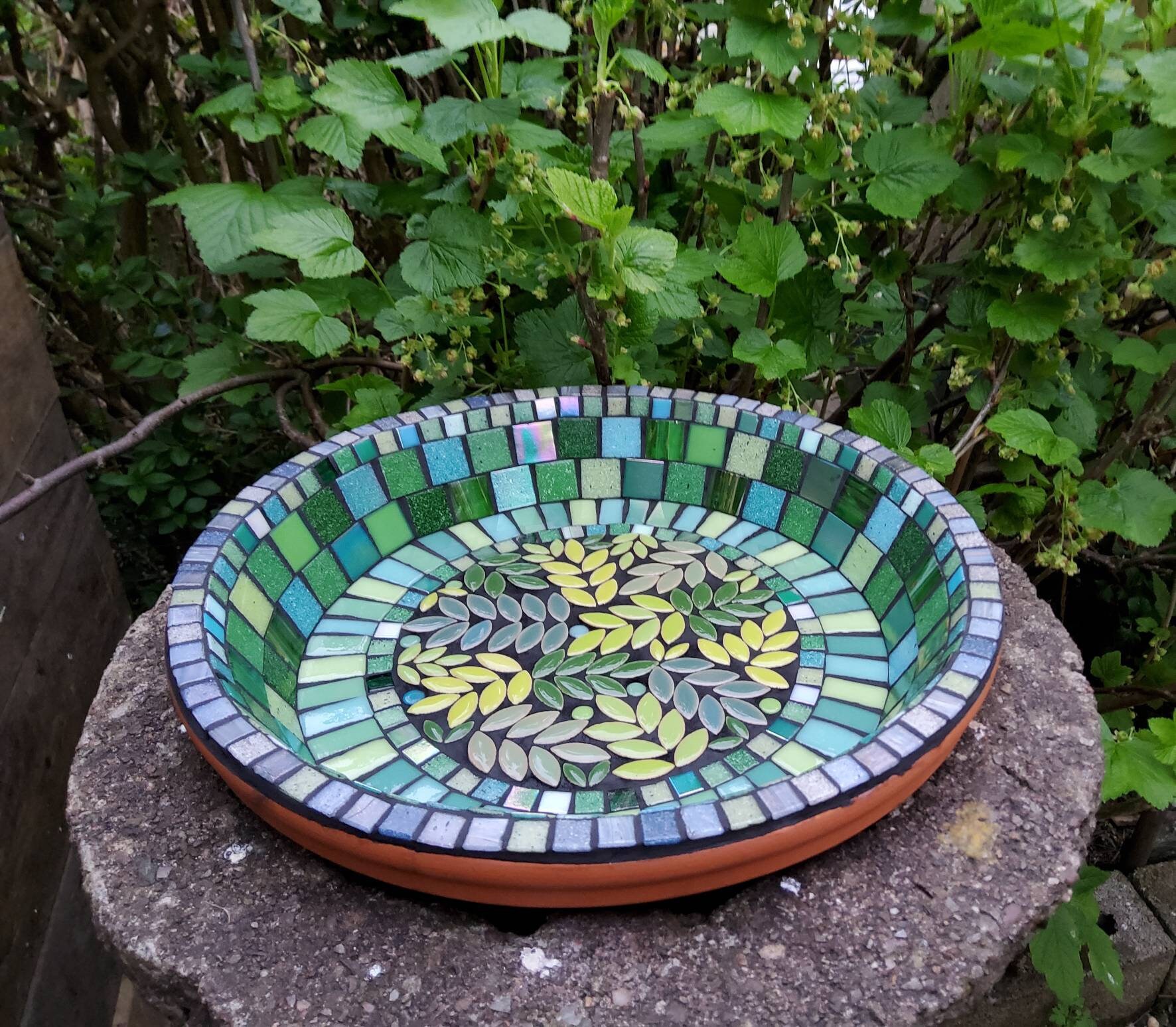 WOODLAND Mosaic Birdbath Kit. No Cutting Required. Suitable Etsy UK