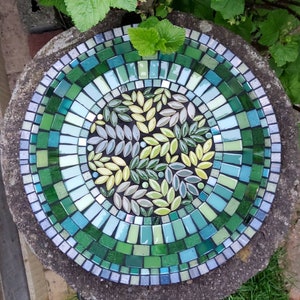 WOODLAND mosaic birdbath kit. No cutting required. Suitable for beginners. Garden gift. Craft gift. Bird lover gift.