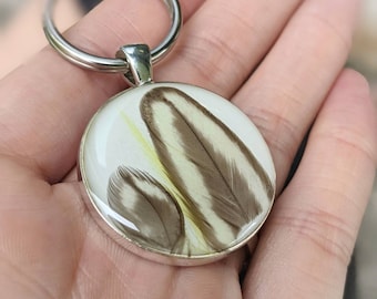 Feather Keychain for Pet Bird Loss, Bird Keychain, Bird Memorial, Bird Memorial, Feather Memorial, Feather Keepsake, Grief, Pet Loss, Bird