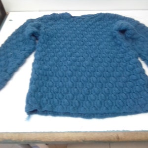Tunique en laine bleue à motifs géométriques pour fillette de 10 ans image 2