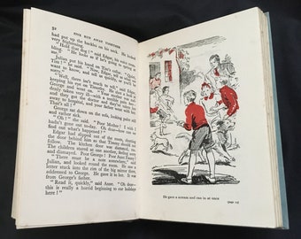 FAMOUS FIVE Run Away Together by Enid Blyton 1949 1st/3rd rare collectable