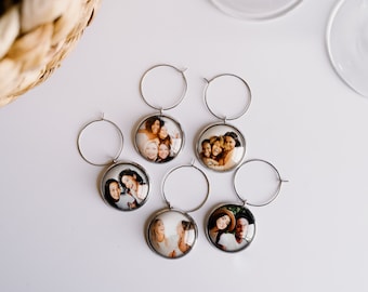 Photo Wine Charms, Personalized Dinner Party Table Decor, Friendsgiving
