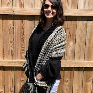 Pocket Shawl Pattern, Crochet Pocket Shawl Pattern, Pocket Shawl, Wrap With Pockets Pattern, Christmas Gift Giving