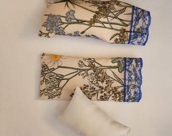 2 White Pillows for Small Dolls with Decorative Pillow Cases