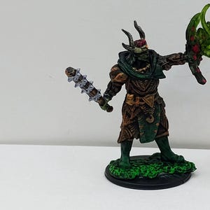 Half-Orc Druid: Antler Crown, Vine Whip, Wrath of the Wilds
