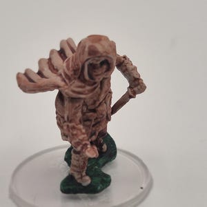 Halfling Rogue Miniature: Dungeons and Dragons RPG Figure