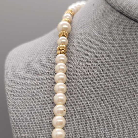 Vintage Faux Pearl and Gold Bead Single Strand Ne… - image 4