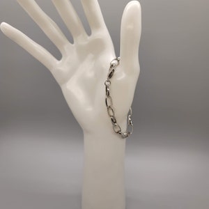 Pulsera de eslabón de metal de plata audaz