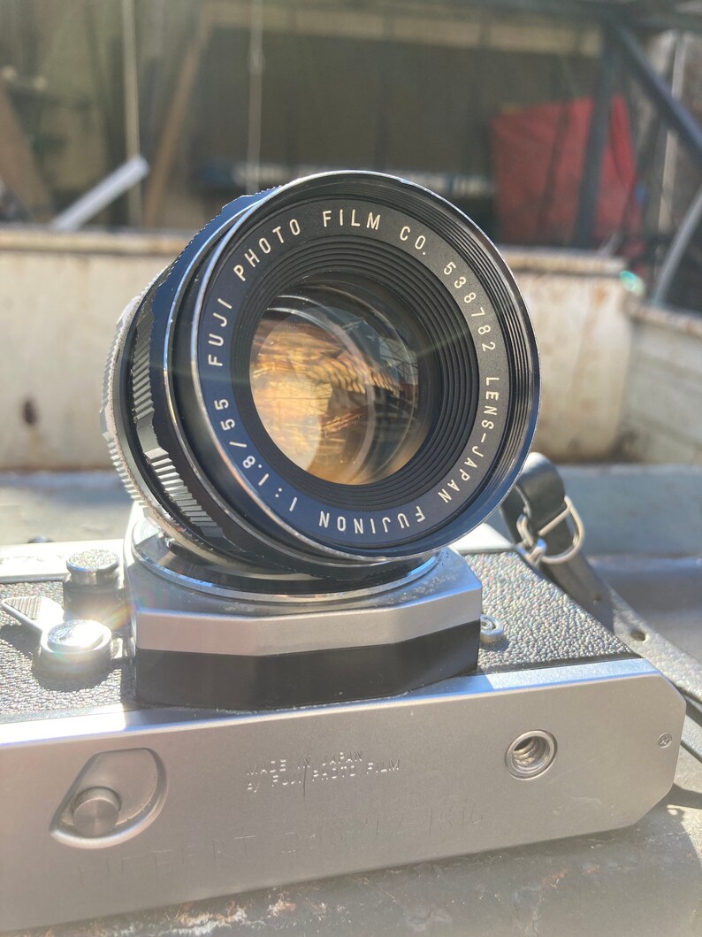Fujica ST701 with Fujinon 55mm f/1.8 M42 Mount Lens image 8