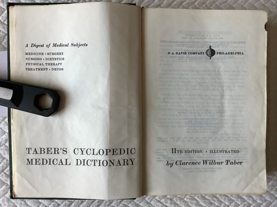 1972/ MEDICAL Reference Book/makes Sense to Even a Common Lay Etsy