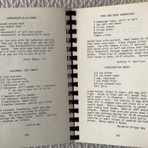 1973/ SUMMERVILLE SC/ 242 pg Plastic Comb/ Bethany United Methodist/ BBQ Sauce-Squash Fritters-Catfish Stew/ Sweet Savours image 9