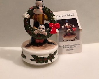 Disney Schmid Happy Holidays Mickey Mouse and Goofy Porcelain