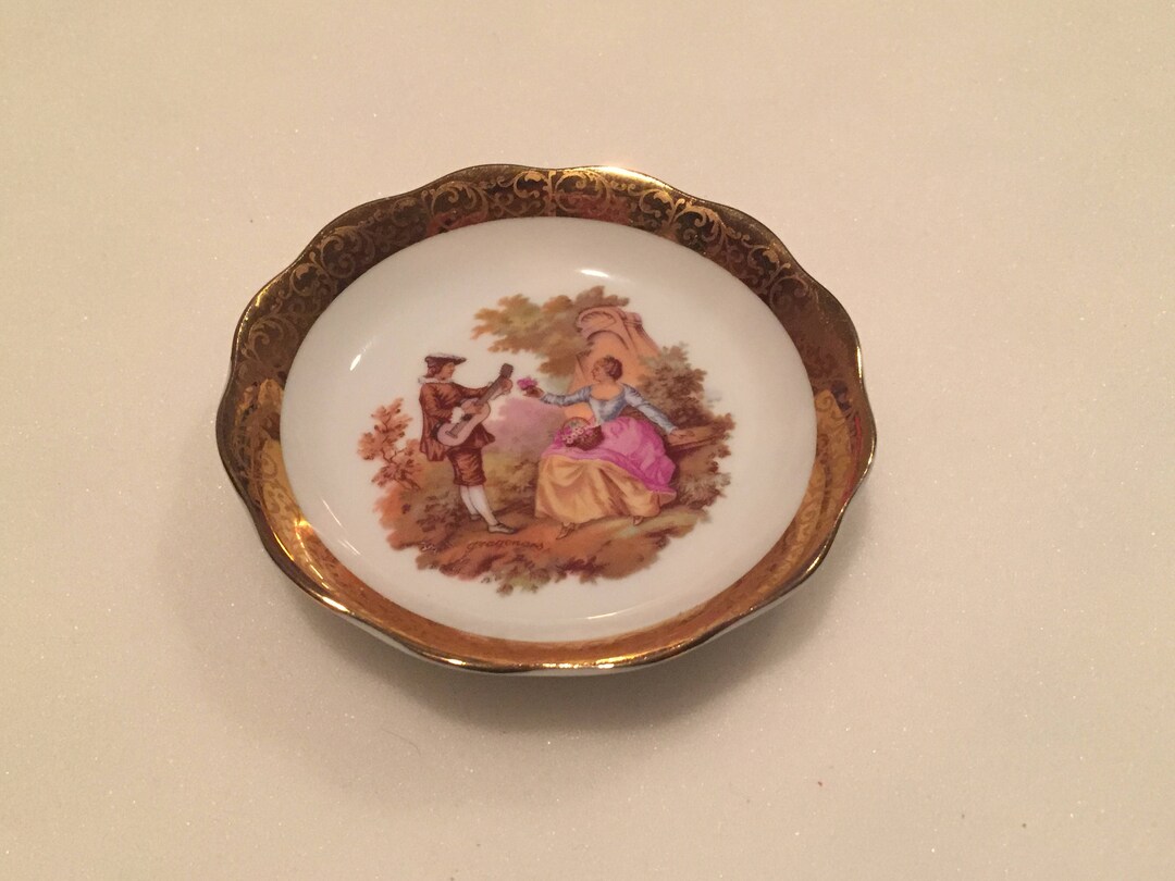 Limoges Lovers Romantic Couple Veritable Porcelain Plate Made in France