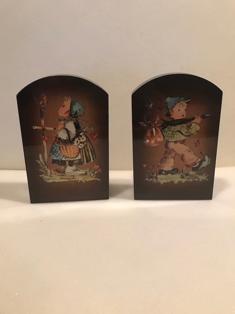 Vintage Schmid Bros 1973 Wooden Hummel Bookends Genuine Wood Carving