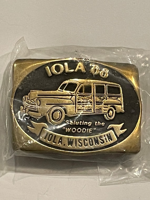IOLA  display picture 3