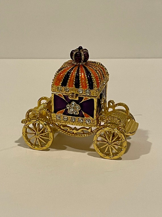 Golden Carriage Trinket Box Rhinestones Enamel Go… - image 3