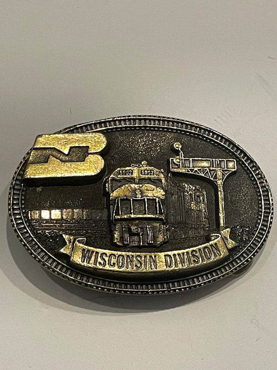 WISCONSIN DIVISION Brass Metal Belt Buckle Limited