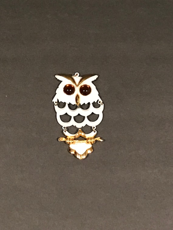 Owl on a Branch White/Gold Metal Owl Bird Pendant… - image 1