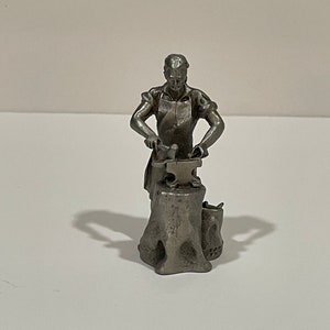 Buston Hudson Colonial Blacksmith Pewter Art Figurine 1972 VINTAGE UNIQUE RARE