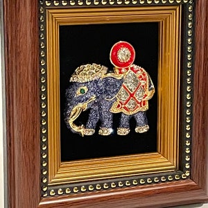 Éléphant émaillé bijou avec strass Shadow Box Décor mural encadré VINTAGE UNIQUE RARE image 3