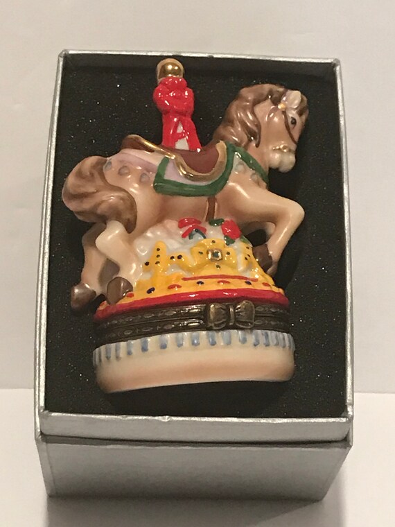 Horse Carousel Porcelain Trinket Box.VINTAGE UNIQ… - image 2