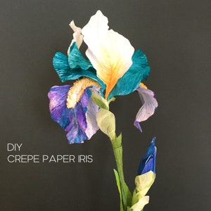 Crepe paper Iris flower - tutorial and printable templates