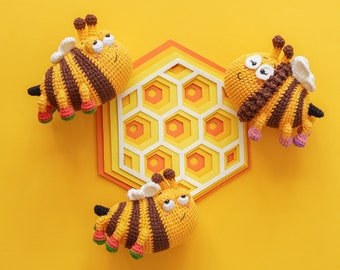 Bee & Fly Crochet Pattern by Aquariwool Crochet (Crochet Doll Pattern/Amigurumi Pattern for Baby gift)
