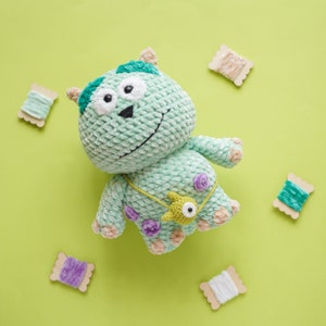 Mini Monster-Keychain version Crochet Pattern by Aquariwool Crochet Crochet Doll Pattern/Amigurumi Pattern for Baby gift image 8