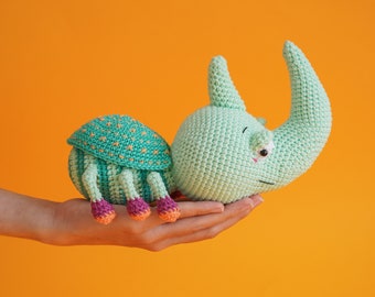 Hercules Beetle Crochet Pattern by Aquariwool Crochet (Crochet Doll Pattern/Amigurumi Pattern for Baby gift)