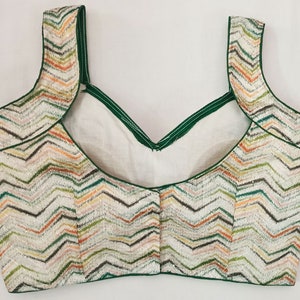 Zig zag pattern readymade saree blouse .Indian Festival blouse. ready to wear and customizable. fashionable crop top . women&#39;s tops & tees