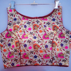 multicolor embroidery saree blouse for lehenga women readymade sari blouse . Boat neck blouse , blouse for women , women saree blouse