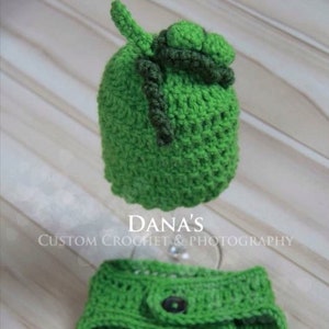 Newborn Pea Pod Set - Photo Prop - Crochet - Handmade - Photography Prop - Kids - Children - Gift