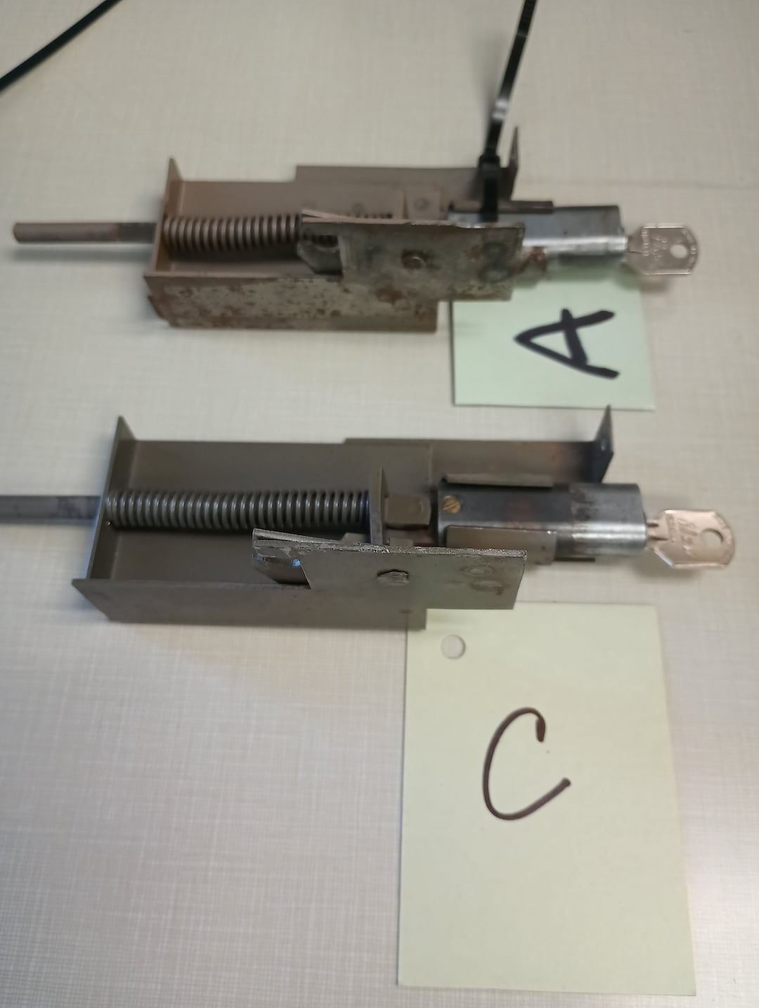 Vintage Steelcase File Lock Mechanism Assy, S100 Lock Assy