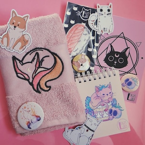 Witchy Lucky Cat, Surprise Gift Box: A Mystery Bag of Cute Animal-Themed Goodies by Lola&#39;s art