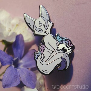 Fox lapel pin, night, kitsune enamel pin, yokai, moon, stars, purple, pink, pastel, goth, witch, magic enamel pin by Lola's art