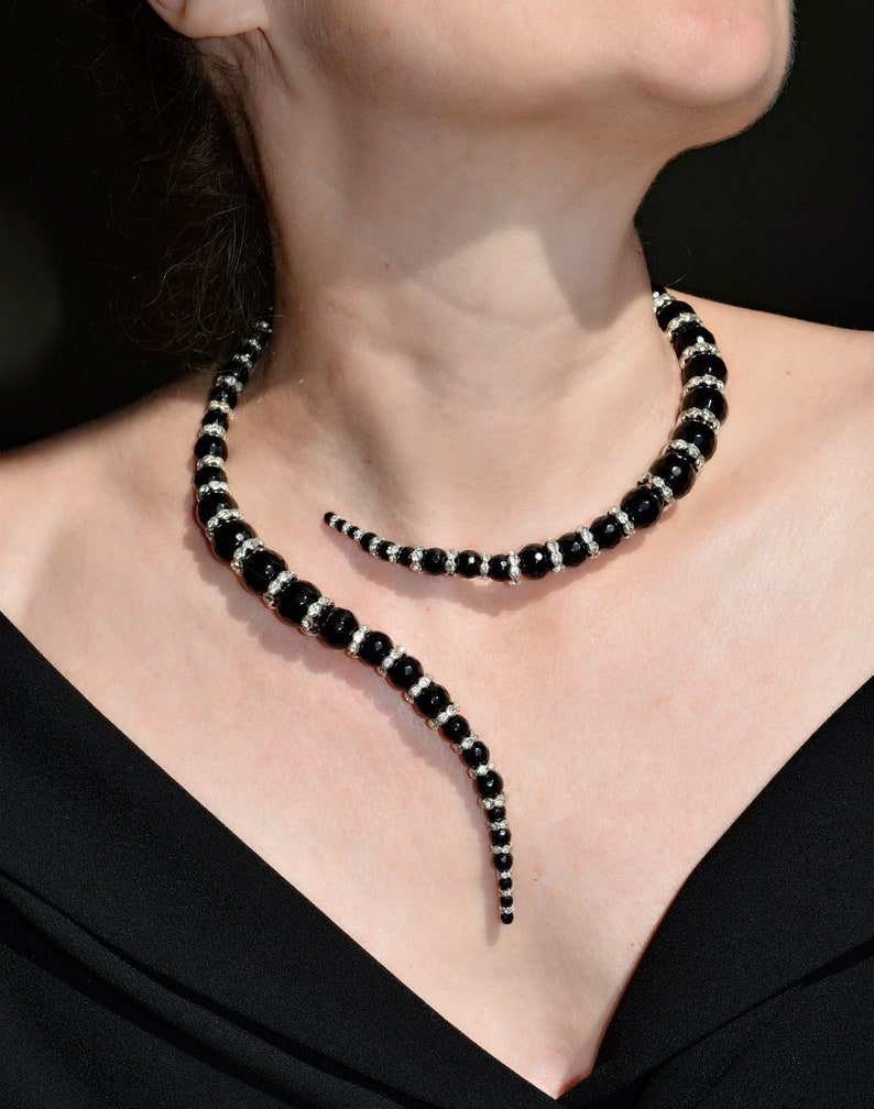 Unique statement collar necklace Onyx beaded image 4