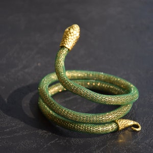 Long snake necklace, Gold serpent choke, Green snake FLEXIBLE, BENDABLE reptile choker, Snake jewelry, Serpent jewellery image 7