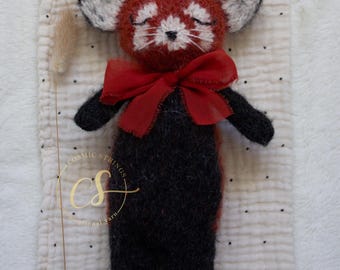 Quick Knit Red Panda Knitting Pattern, Sleepy Stuffed Animal Toy (PDF)
