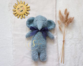 Easy Knit Sleepy Elephant Knitting Pattern, Stuffed Animal Toy (PDF) beginner